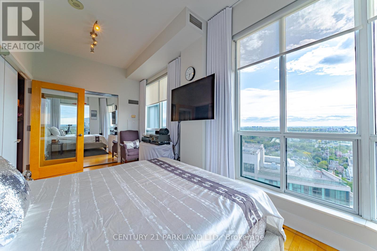 Lrg 7 - 7 Lorraine Drive, Toronto, Ontario  M2N 7H3 - Photo 25 - C12177159