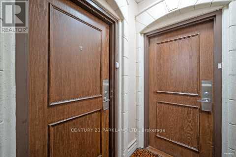 Lrg 7 - 7 Lorraine Drive, Toronto, Ontario  M2N 7H3 - Photo 4 - C12177159