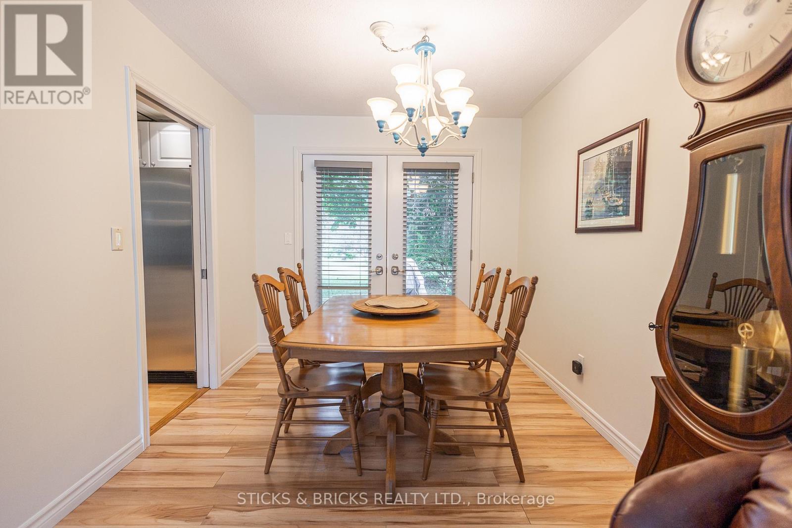 477 Dorchester Street, Niagara-On-The-Lake (Town), Ontario  L0S 1J0 - Photo 9 - X12208971