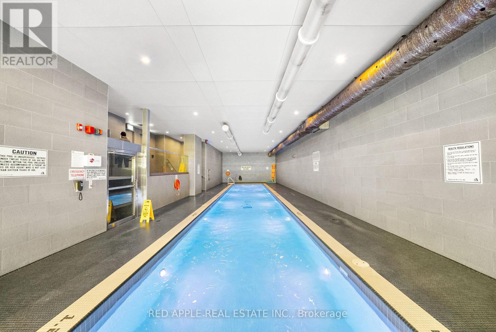530 - 21 Iceboat Terrace, Toronto, Ontario  M5V 4A9 - Photo 34 - C12201879