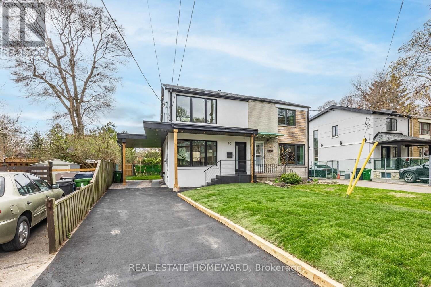 10 Juliana Court, Toronto, Ontario  M6S 2R2 - Photo 3 - W12135416