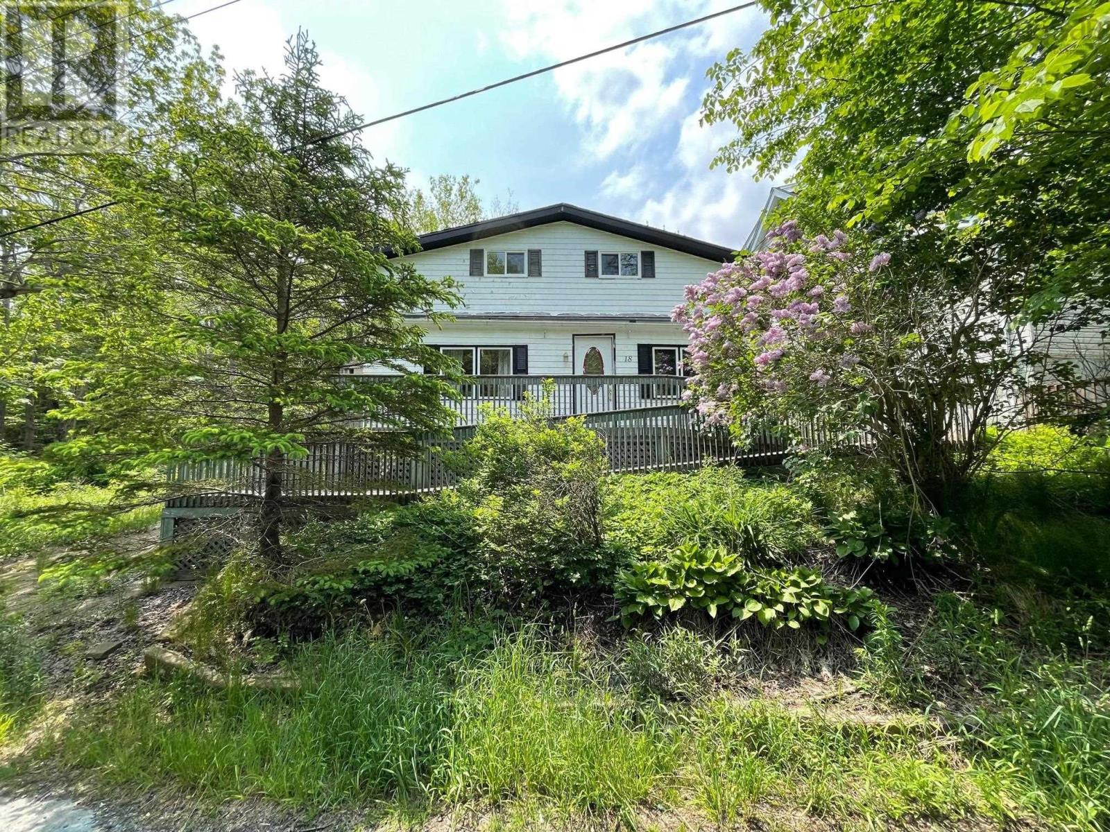 18 Coronet Ave, Halifax, Nova Scotia  B3N 1L5 - Photo 1 - 202514068
