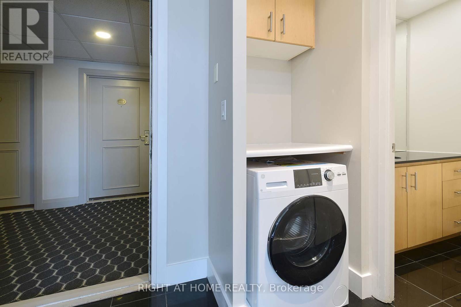 227 - 2737 Keele Street, Toronto, Ontario  M3M 2E9 - Photo 23 - W12206362
