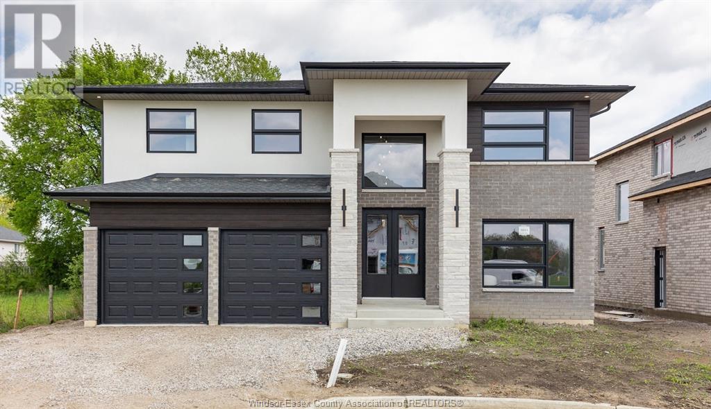 MLS# 25014605: 1223 CAMPANA CRESCENT, Lakeshore, Canada