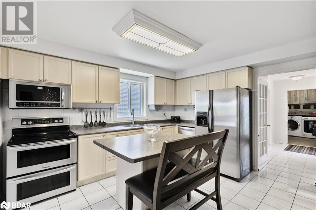 22 Bishop Drive, Barrie, Ontario  L4N 6Y6 - Photo 6 - 40734041