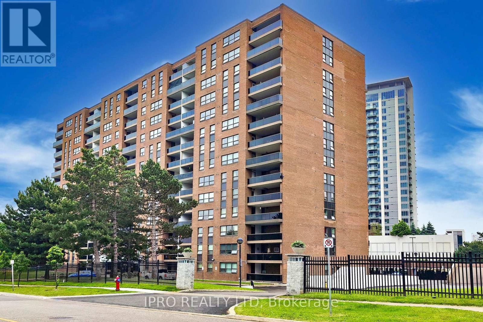 Property at 1408 - 4 LISA STREET image 2