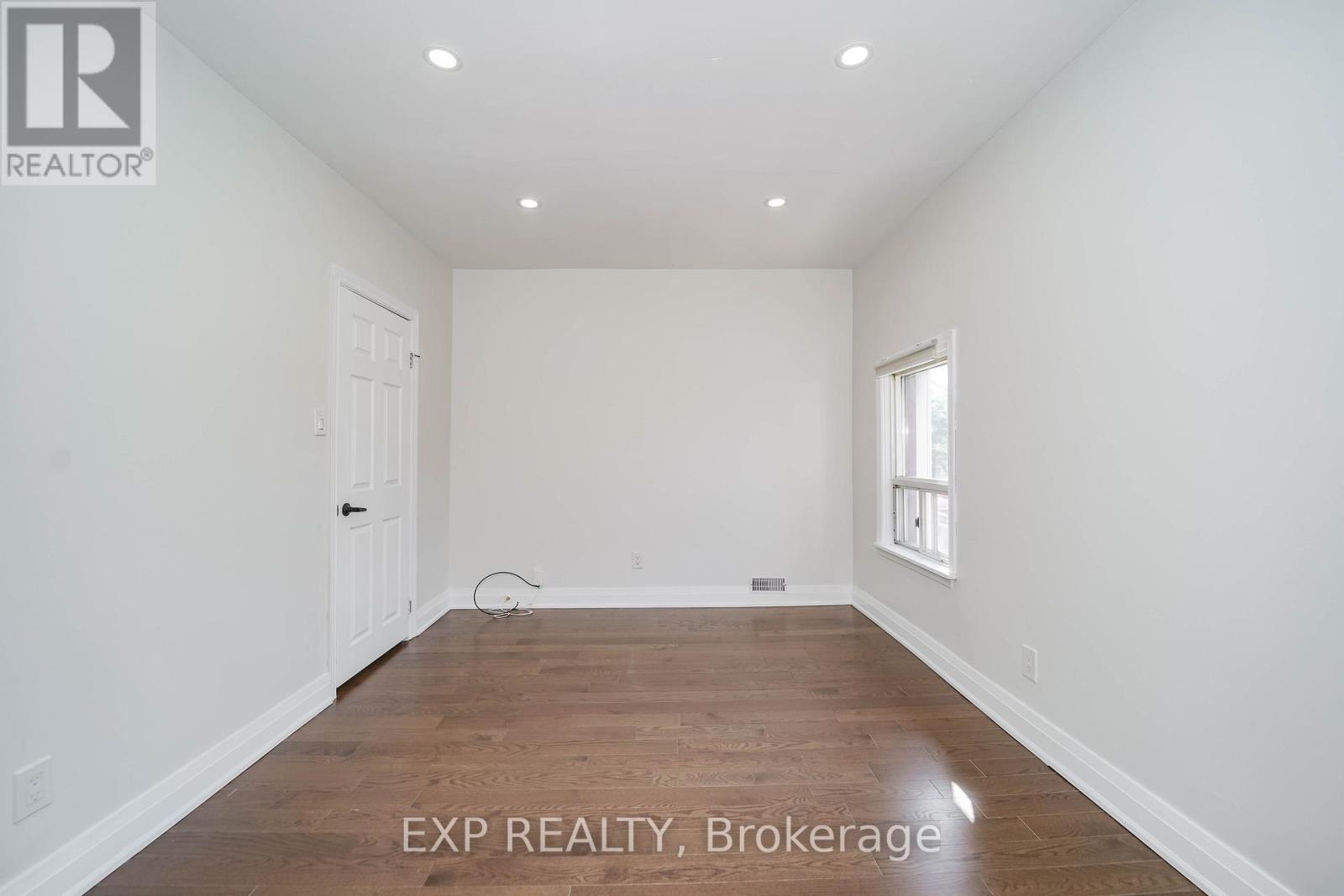 4 Northumberland Street, Toronto, Ontario  M6H 1P7 - Photo 21 - W12208508