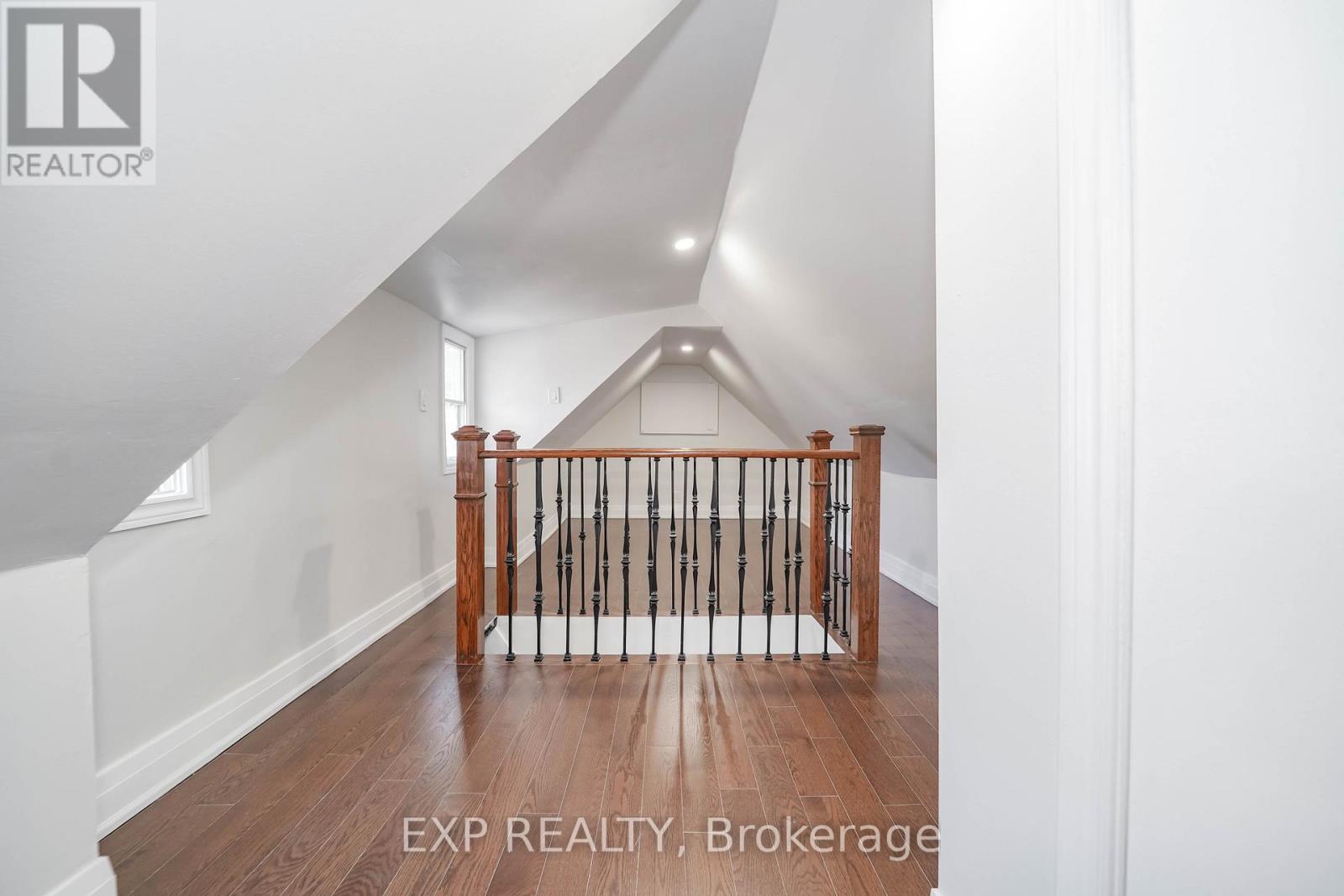 4 Northumberland Street, Toronto, Ontario  M6H 1P7 - Photo 32 - W12208508