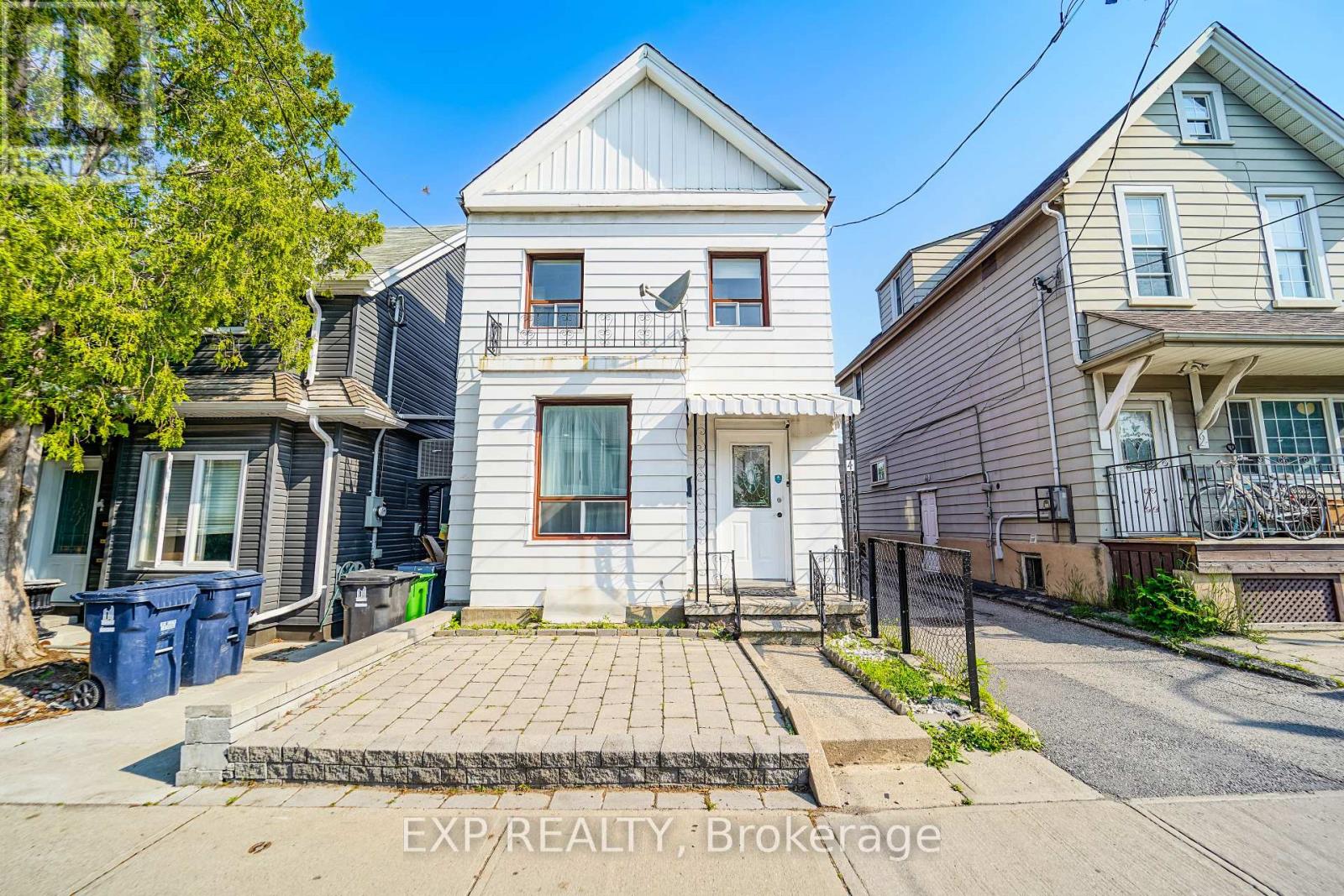 4 Northumberland Street, Toronto, Ontario  M6H 1P7 - Photo 48 - W12208508