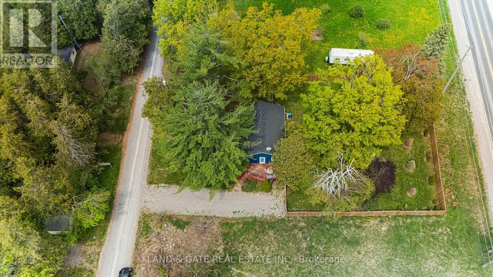 2421 Upper Chemong Drive, Selwyn, Ontario  K0L 2H0 - Photo 24 - X12151222