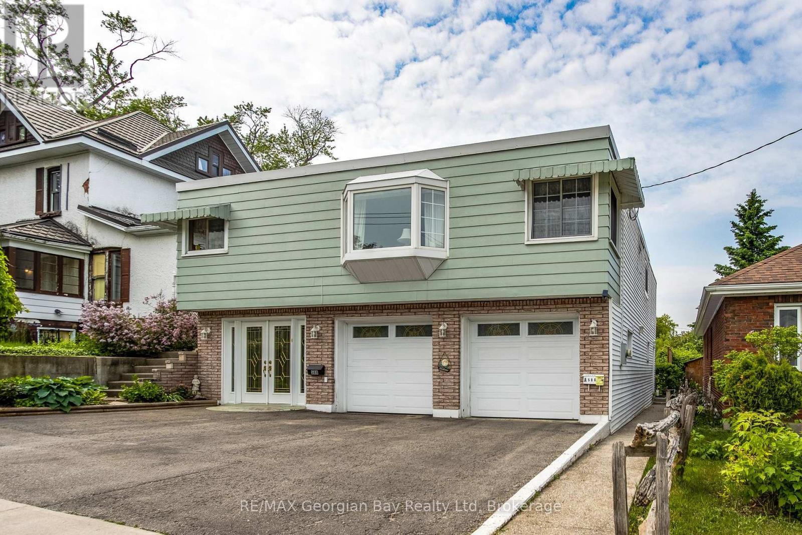 586 Dominion Avenue, Midland, Ontario  L4R 1R3 - Photo 2 - S12207996