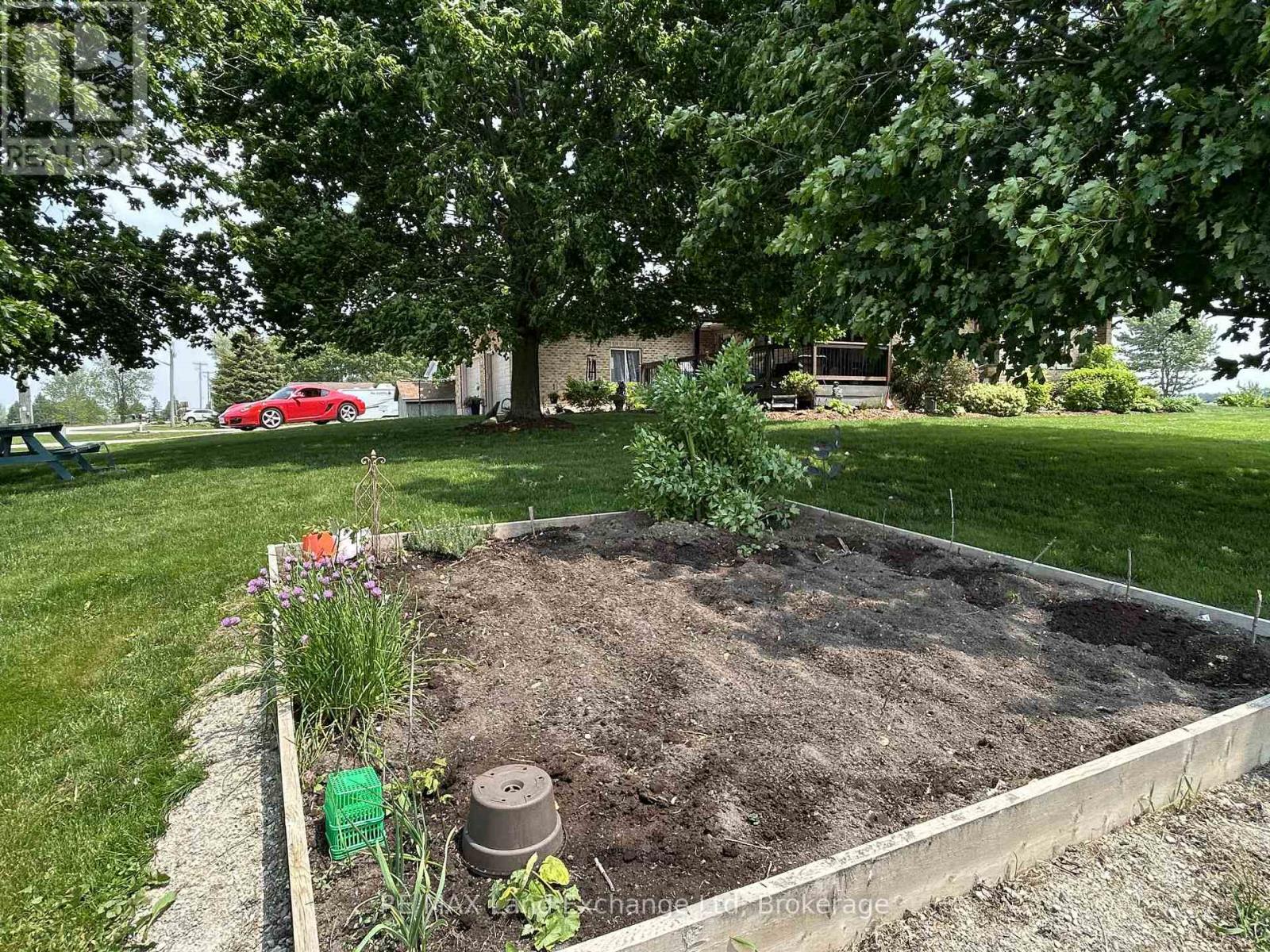 1 A Crawford Street, North Huron, Ontario  N0G 2W0 - Photo 42 - X12035127