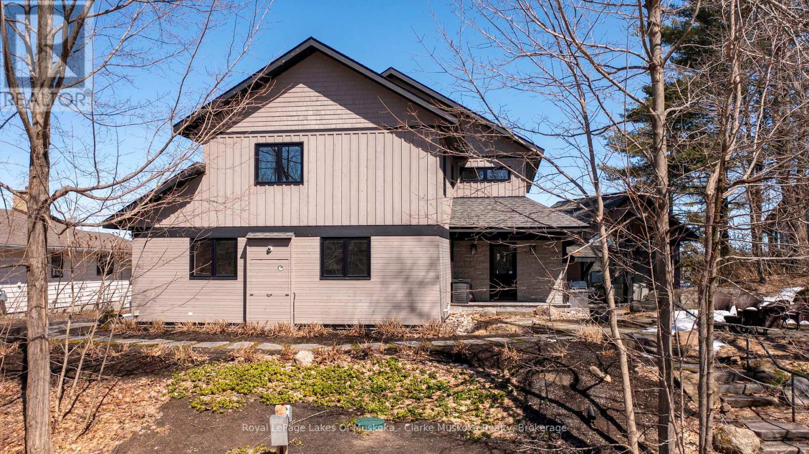 305 Wapaska Crescent, Gravenhurst, Ontario  P1P 0E9 - Photo 4 - X12066723