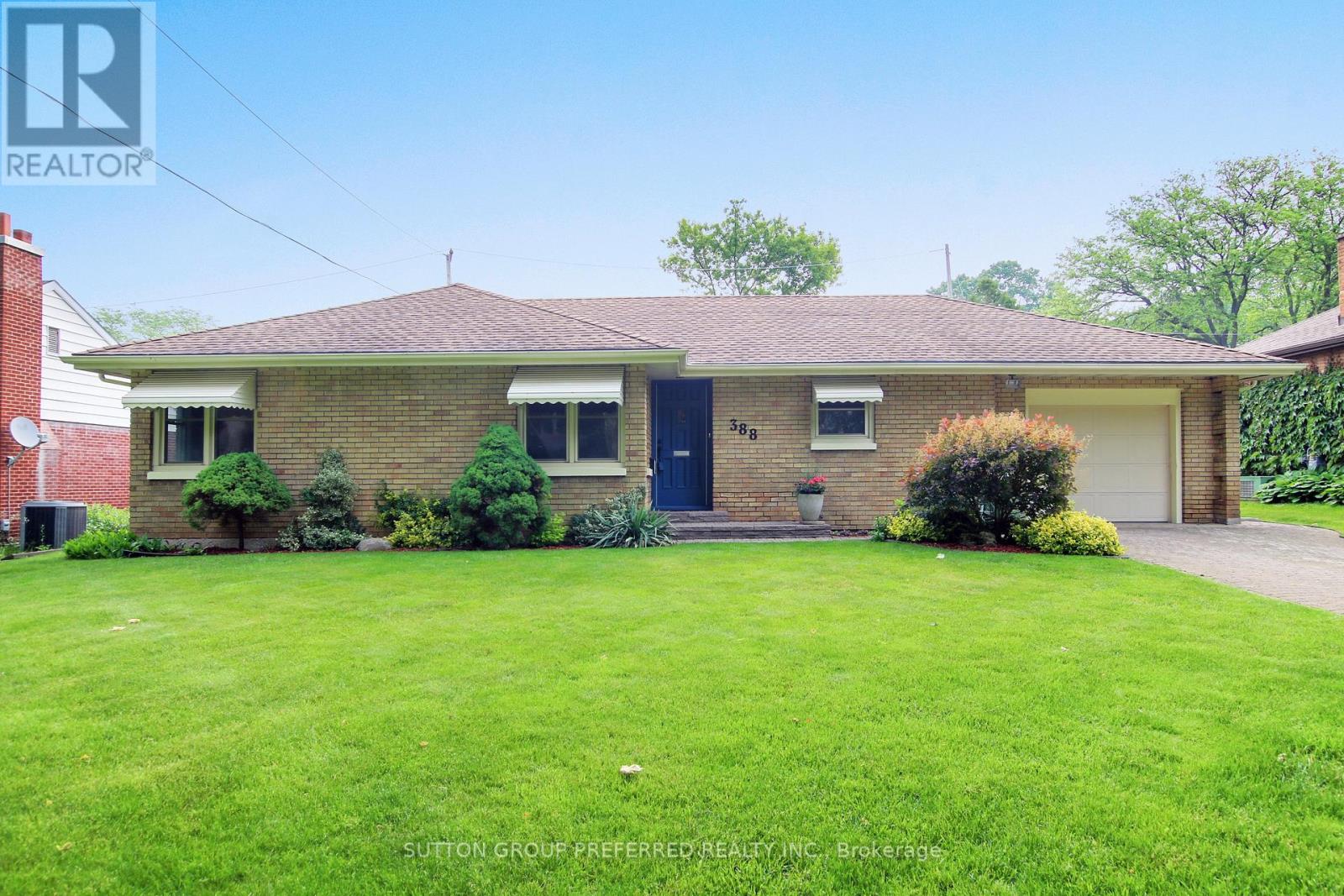 388 Colville Boulevard, London South (South B), Ontario  N6K 2J5 - Photo 2 - X12206175
