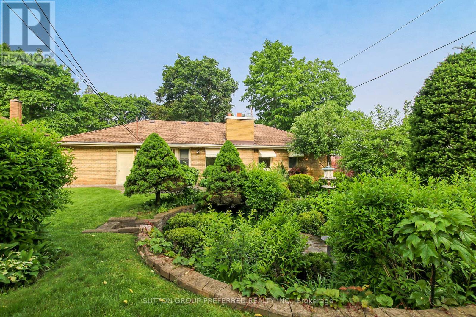 388 Colville Boulevard, London South (South B), Ontario  N6K 2J5 - Photo 19 - X12206175