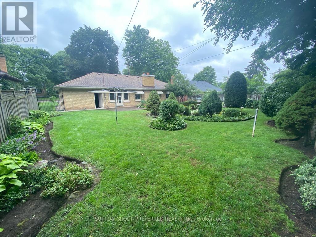 388 Colville Boulevard, London South (South B), Ontario  N6K 2J5 - Photo 24 - X12206175