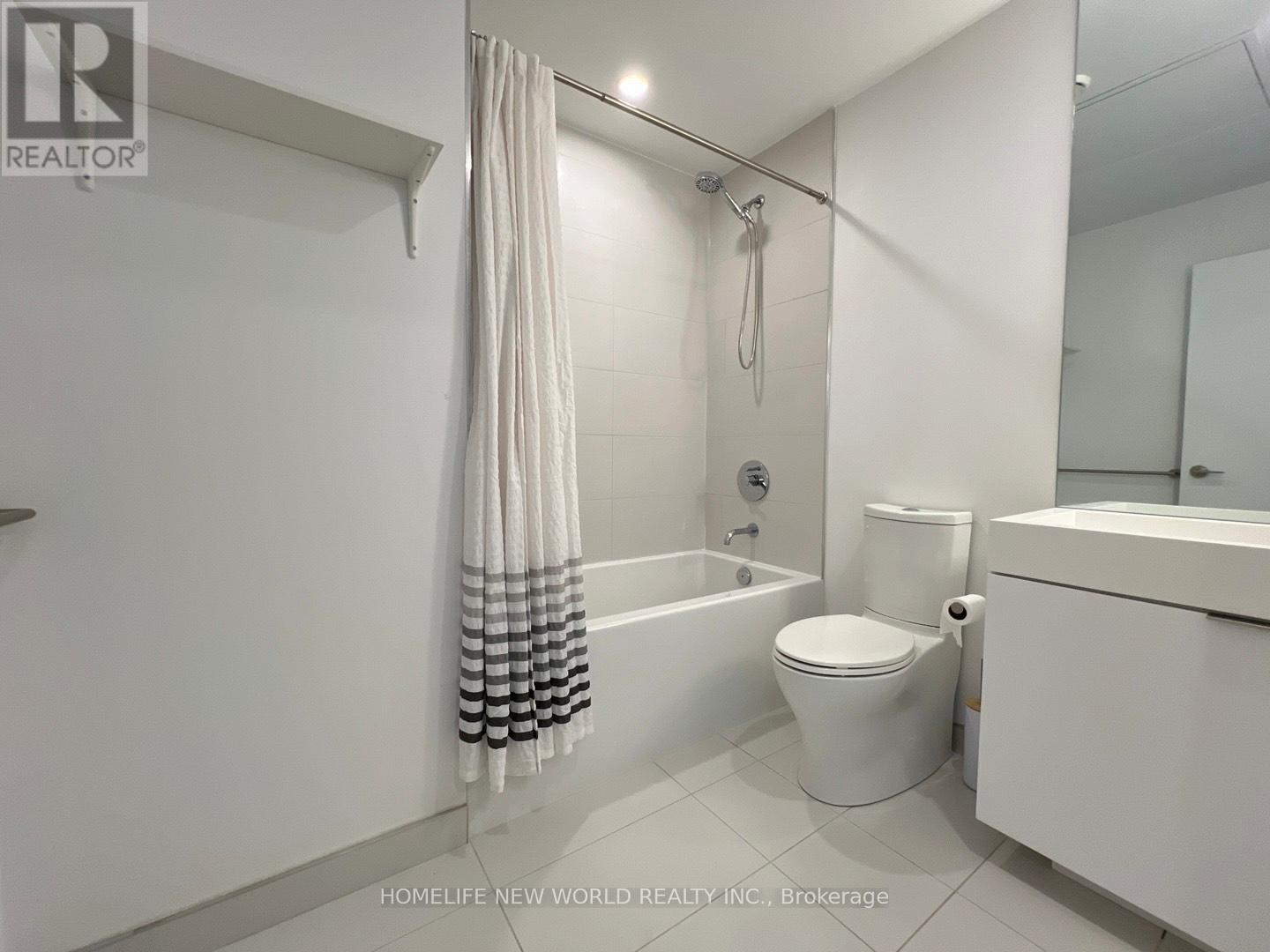 1304 - 33 Helendale Avenue, Toronto, Ontario  M4R 0A4 - Photo 5 - C12208144
