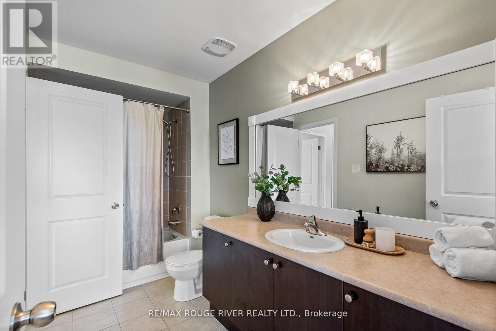 20 Gallimere Court, Whitby (Blue Grass Meadows), Ontario  L1N 0J5 - Photo 21 - E12209041