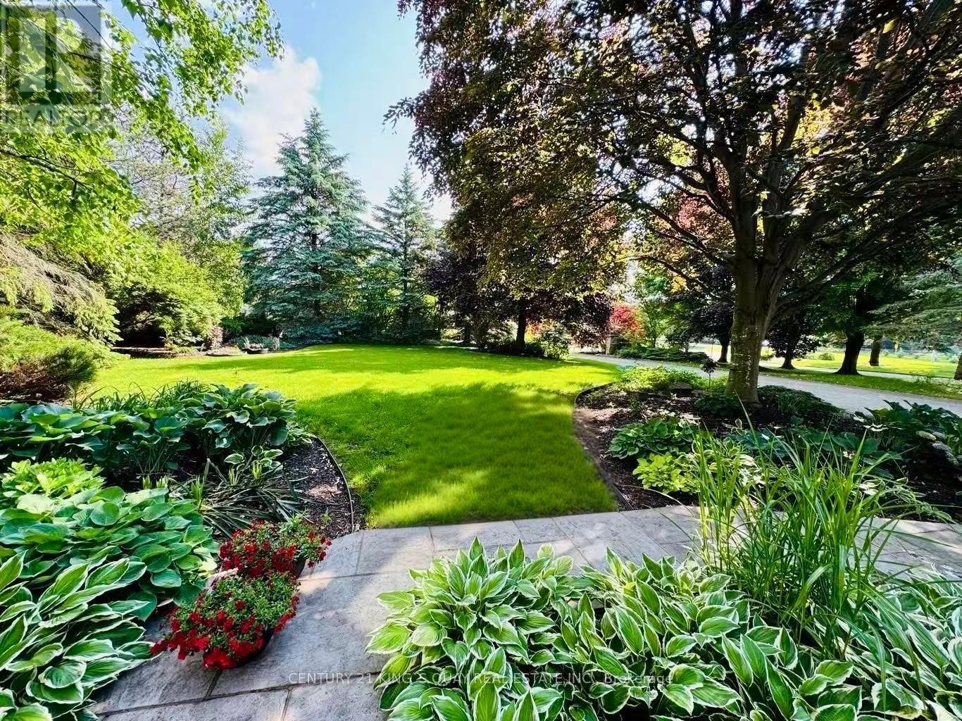 Property at 110 CRAWFORD CRESCENT image 3