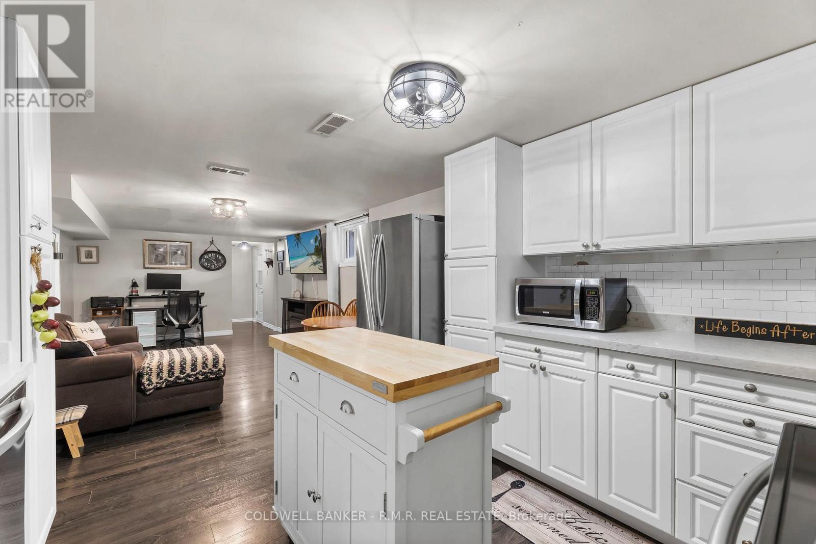 21 Parkway Crescent, Clarington (Bowmanville), Ontario  L1C 1B9 - Photo 25 - E12209144