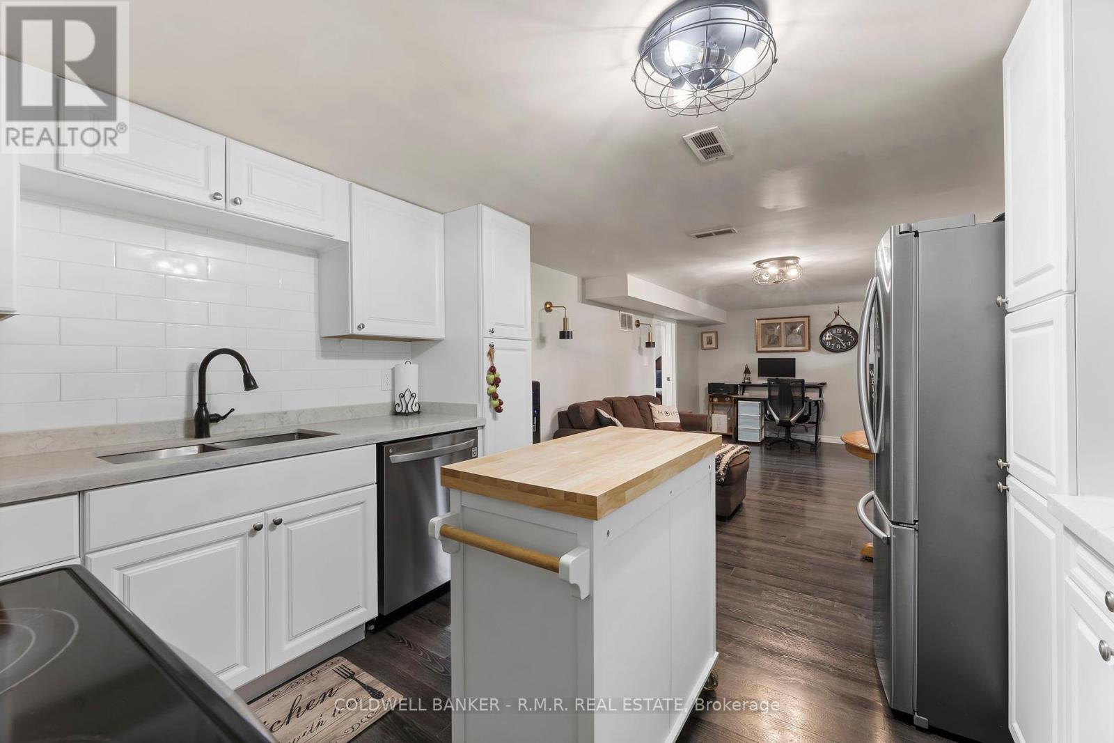 21 Parkway Crescent, Clarington (Bowmanville), Ontario  L1C 1B9 - Photo 26 - E12209144