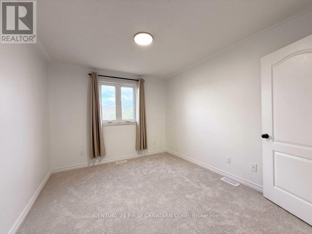 3841 Craighurst Avenue, Mississauga (Lisgar), Ontario  L5N 6V6 - Photo 13 - W12209160