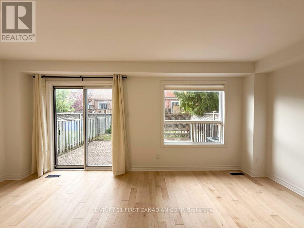 3841 Craighurst Avenue, Mississauga (Lisgar), Ontario  L5N 6V6 - Photo 6 - W12209160