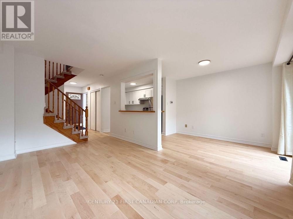 3841 Craighurst Avenue, Mississauga (Lisgar), Ontario  L5N 6V6 - Photo 7 - W12209160
