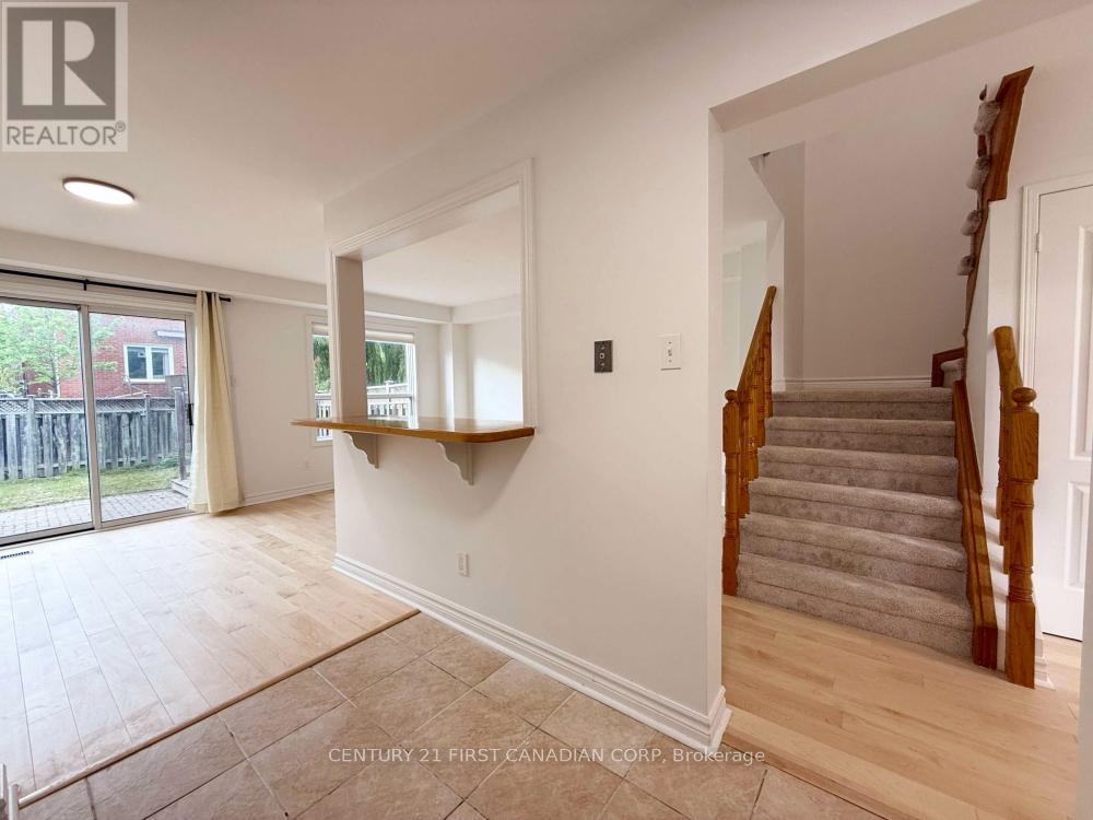 3841 Craighurst Avenue, Mississauga (Lisgar), Ontario  L5N 6V6 - Photo 8 - W12209160