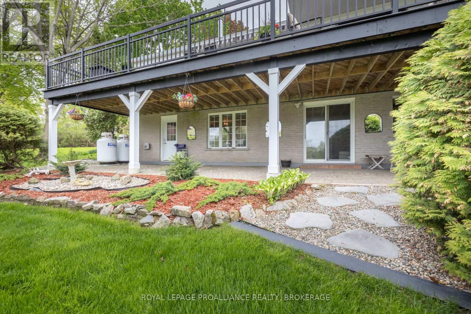1682 South Boulevard, Kingston (Kingston East (Incl Cfb Kingston)), Ontario  K7L 4V1 - Photo 33 - X12209111