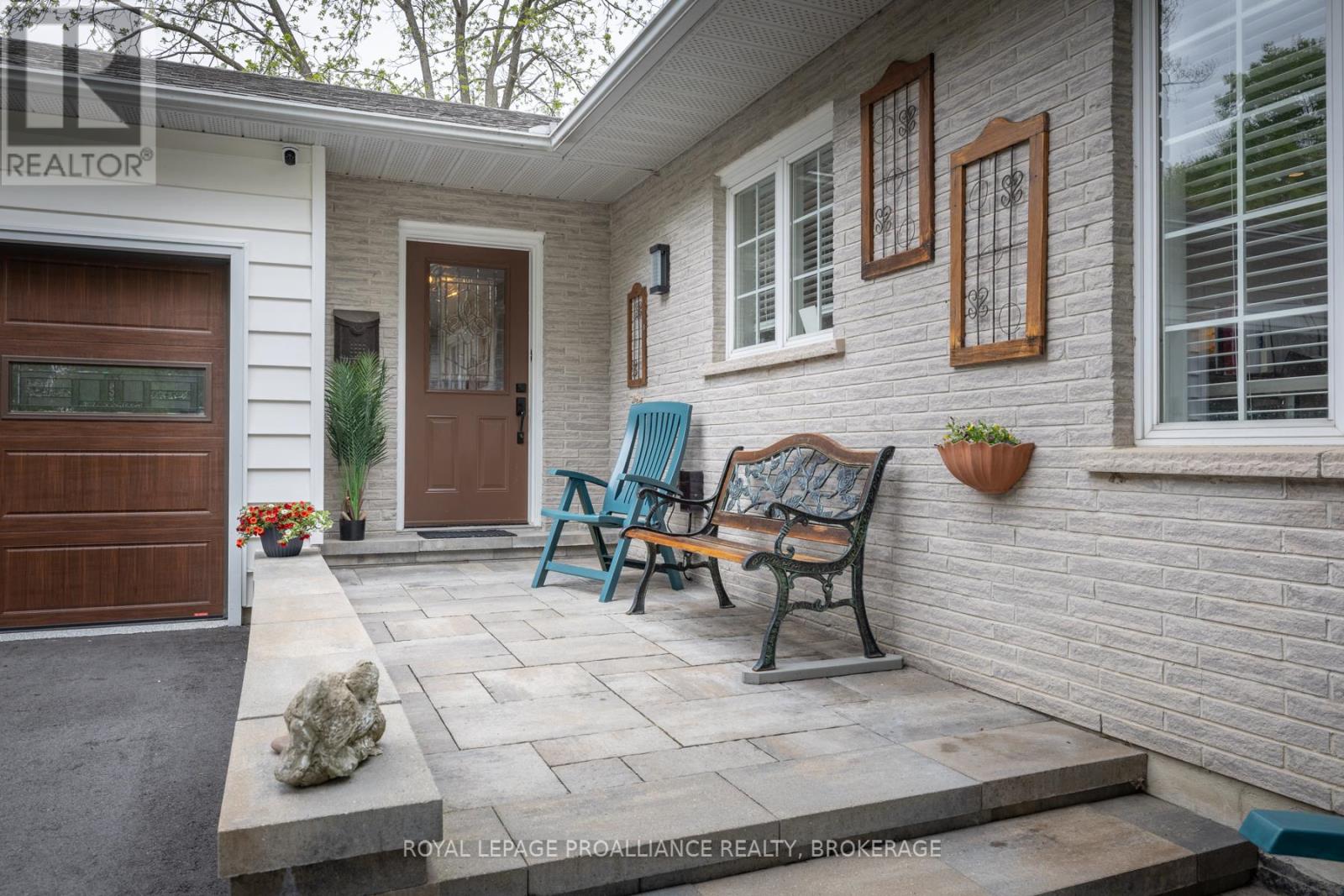 1682 South Boulevard, Kingston (Kingston East (Incl Cfb Kingston)), Ontario  K7L 4V1 - Photo 5 - X12209111