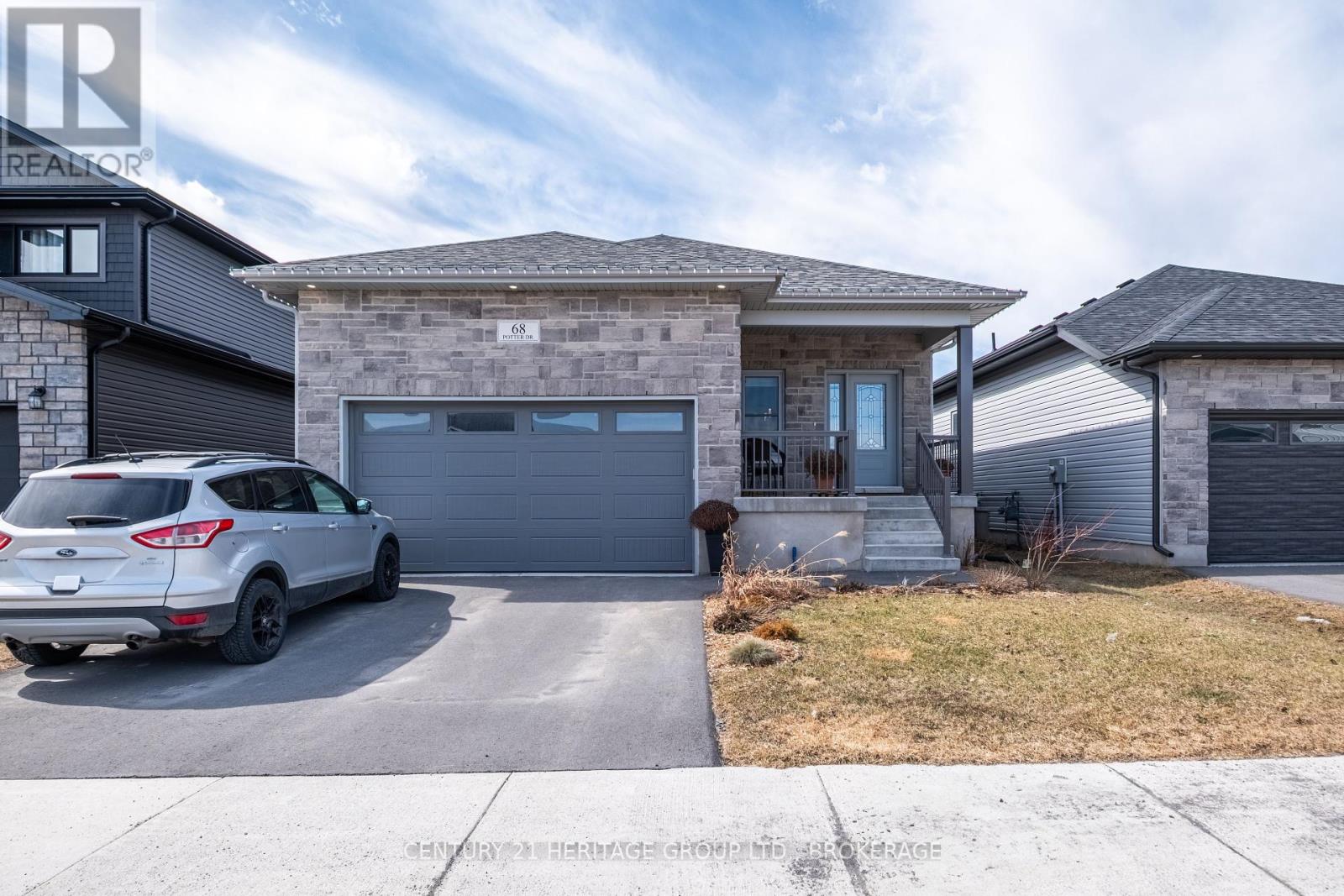 68 Potter Drive, Loyalist (Odessa), Ontario  K0H 2H0 - Photo 2 - X12209128