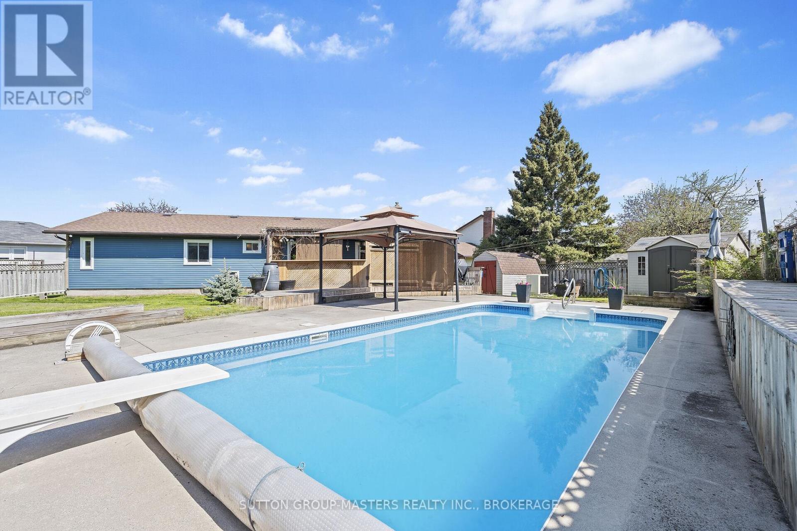 95 Nicholson Crescent, Loyalist (Amherstview), Ontario  K7N 1W9 - Photo 38 - X12209133
