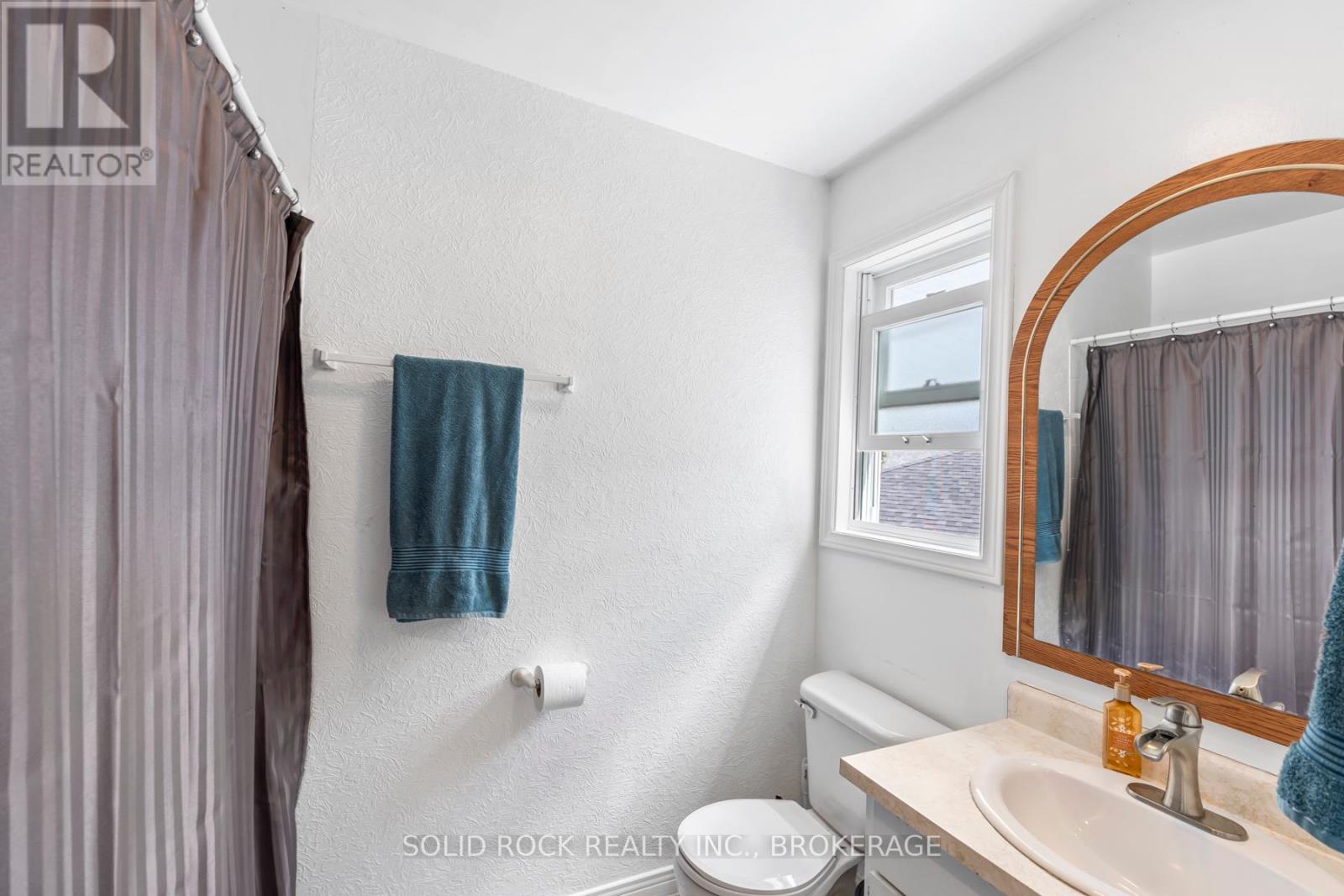 150 Shoreline Crescent, Greater Napanee (Greater Napanee), Ontario  K7R 3W2 - Photo 22 - X12209150