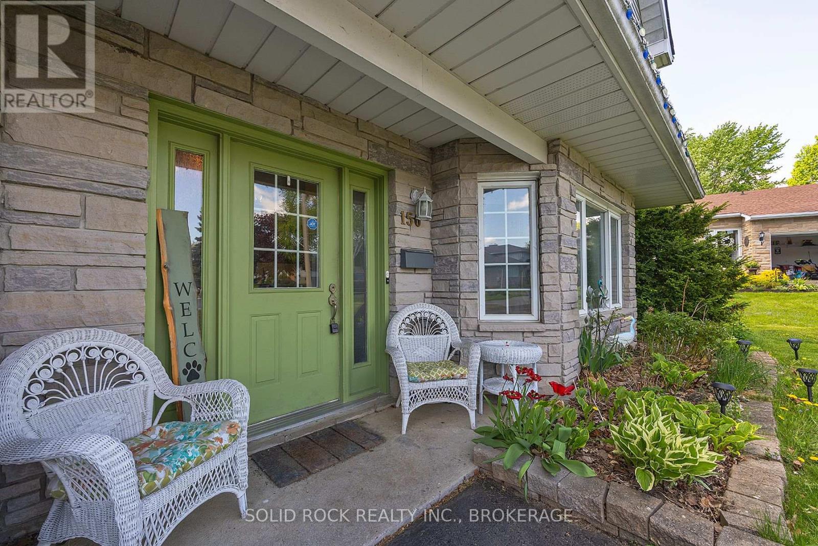 150 Shoreline Crescent, Greater Napanee (Greater Napanee), Ontario  K7R 3W2 - Photo 8 - X12209150