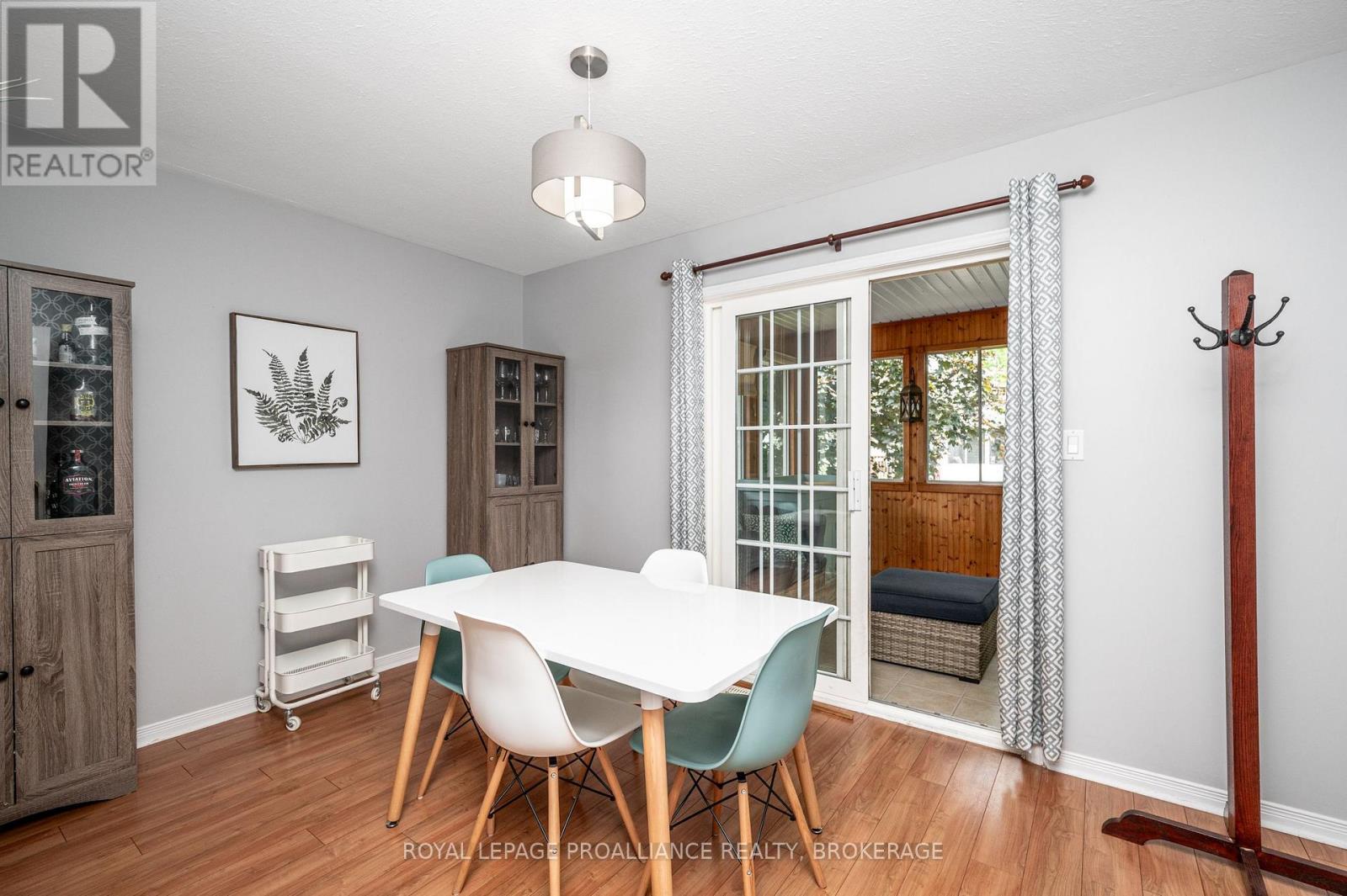94 Dalgleish Avenue, Kingston (Kingston East (Incl Barret Crt)), Ontario  K7K 7E1 - Photo 22 - X12209189