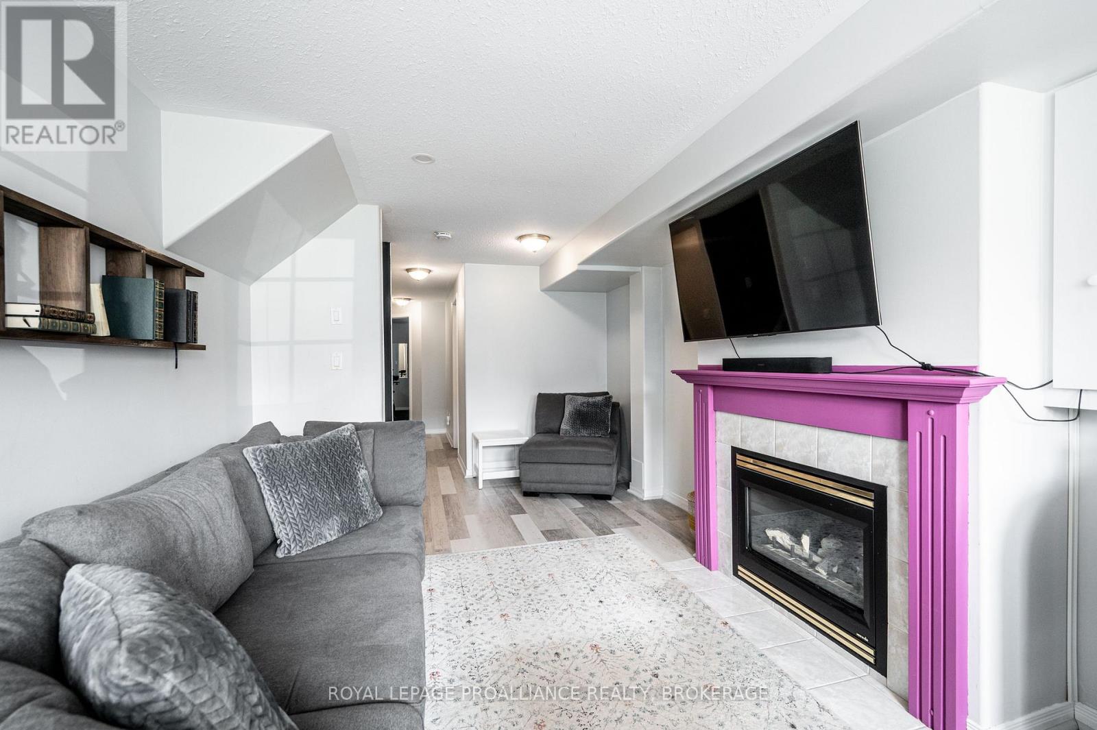 94 Dalgleish Avenue, Kingston (Kingston East (Incl Barret Crt)), Ontario  K7K 7E1 - Photo 29 - X12209189