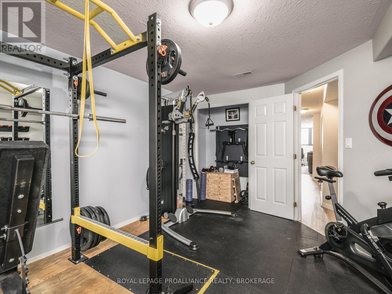 94 Dalgleish Avenue, Kingston (Kingston East (Incl Barret Crt)), Ontario  K7K 7E1 - Photo 34 - X12209189