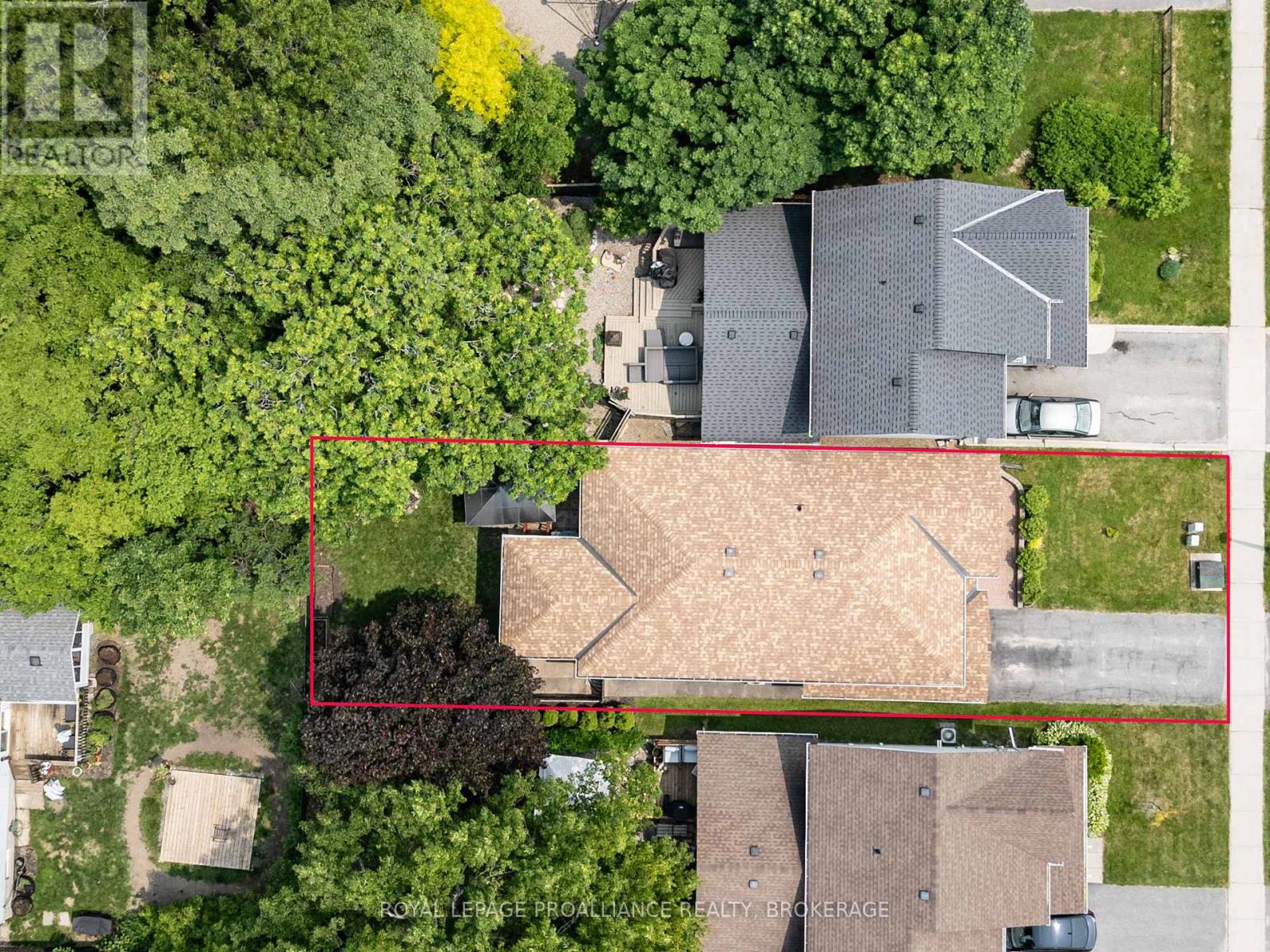 94 Dalgleish Avenue, Kingston (Kingston East (Incl Barret Crt)), Ontario  K7K 7E1 - Photo 39 - X12209189