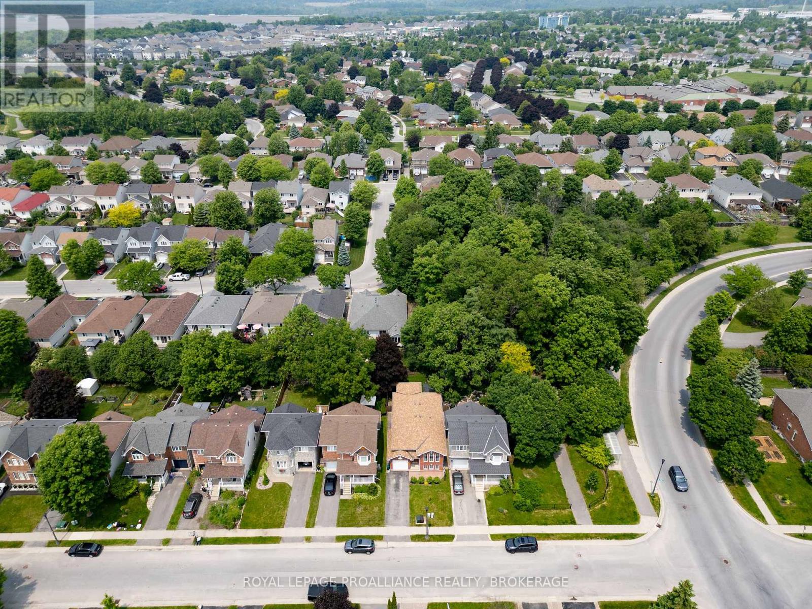 94 Dalgleish Avenue, Kingston (Kingston East (Incl Barret Crt)), Ontario  K7K 7E1 - Photo 40 - X12209189