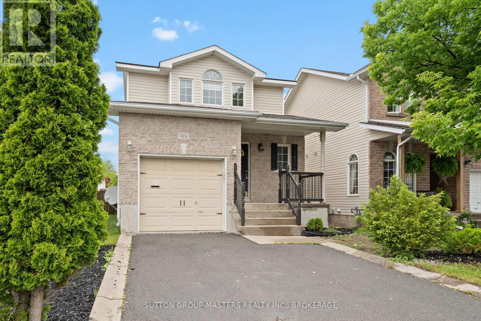 976 BLUFFWOOD AVENUE, kingston (kingston east (incl barret crt)), Ontario