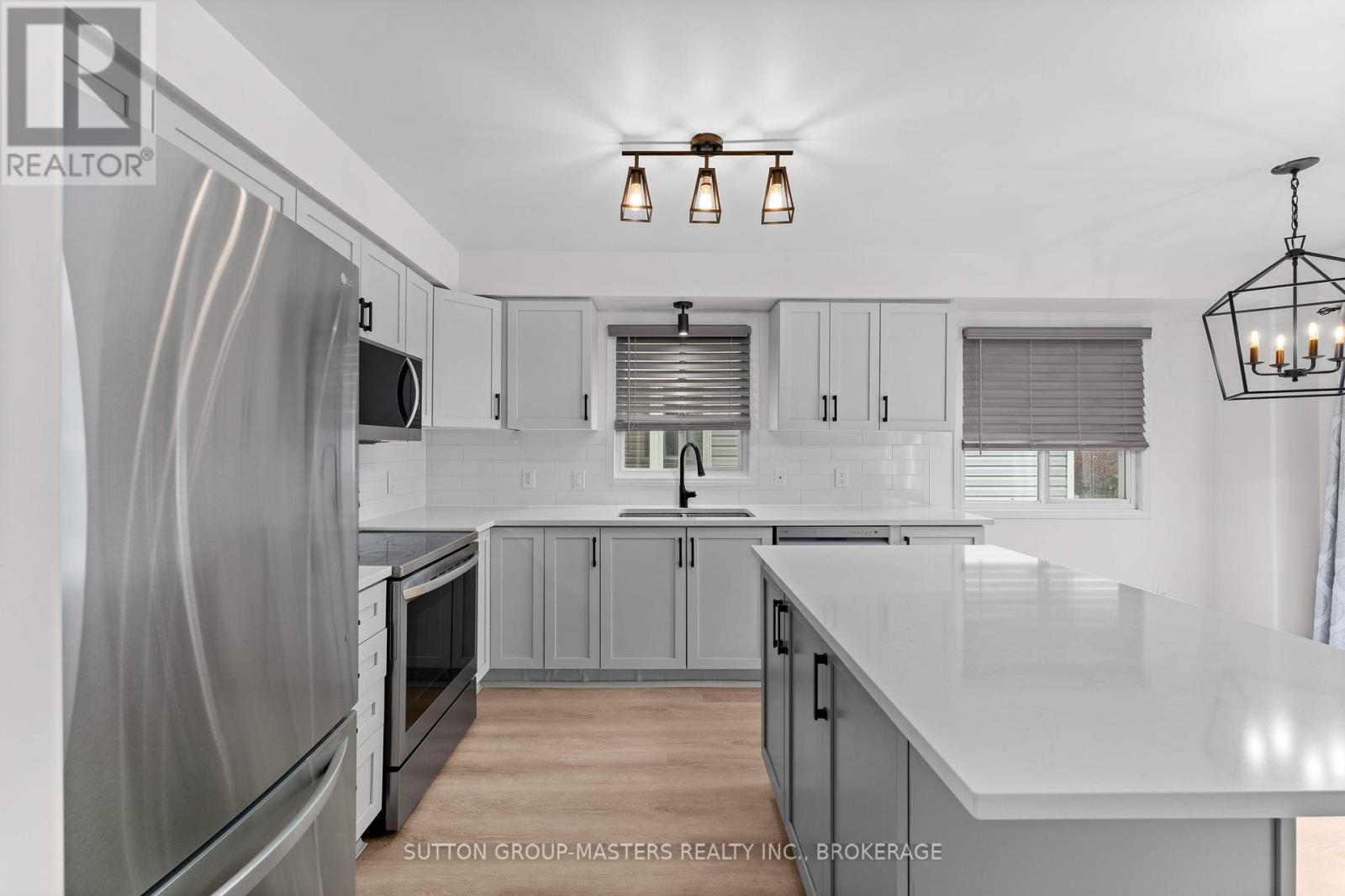976 Bluffwood Avenue, Kingston (Kingston East (Incl Barret Crt)), Ontario  K7K 7K5 - Photo 15 - X12209194