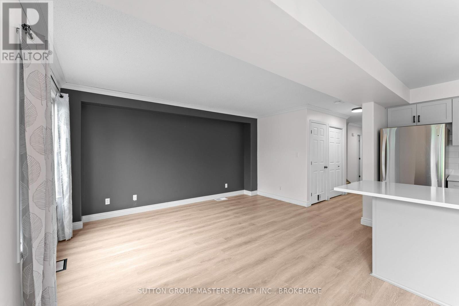 976 Bluffwood Avenue, Kingston (Kingston East (Incl Barret Crt)), Ontario  K7K 7K5 - Photo 8 - X12209194