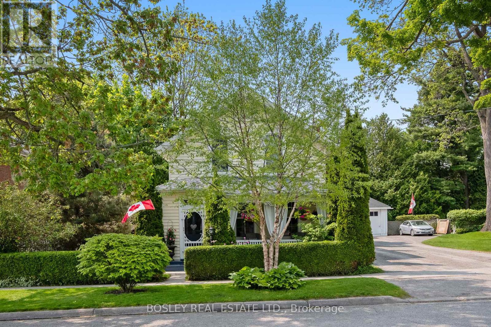 38 Bloomsgrove Avenue, Port Hope, Ontario  L1A 1X4 - Photo 2 - X12209104