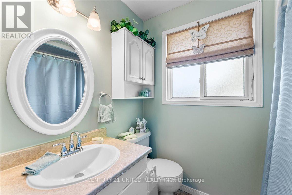 111 Robert Road, Asphodel-Norwood (Norwood), Ontario  K0L 2V0 - Photo 18 - X12209159
