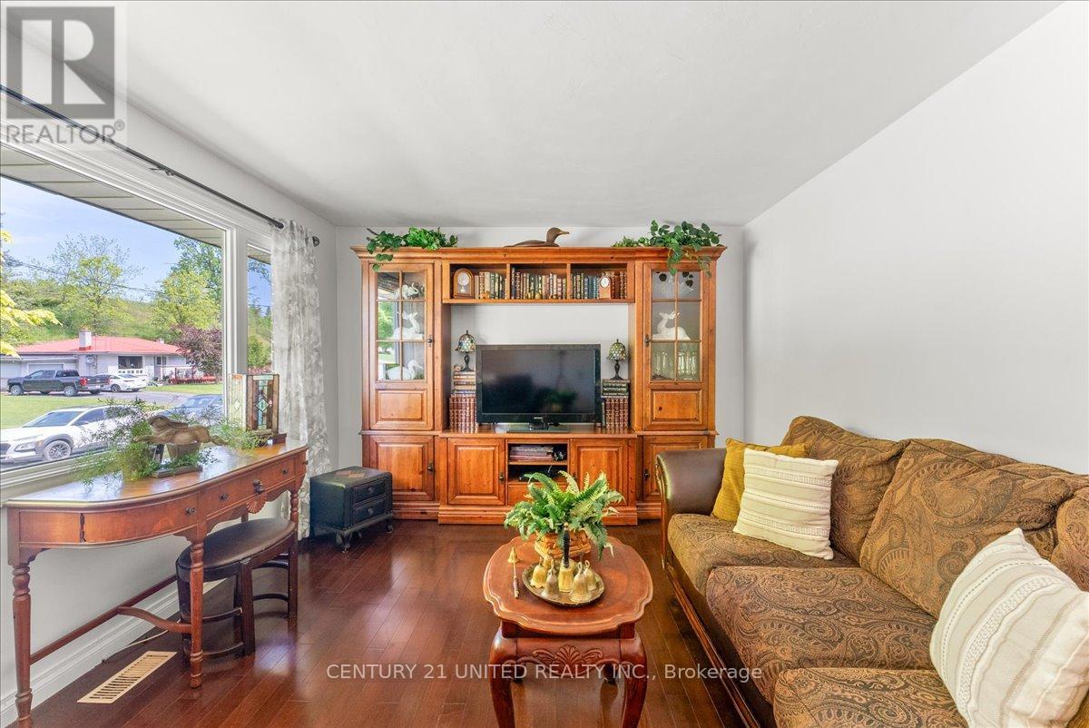 111 Robert Road, Asphodel-Norwood (Norwood), Ontario  K0L 2V0 - Photo 7 - X12209159