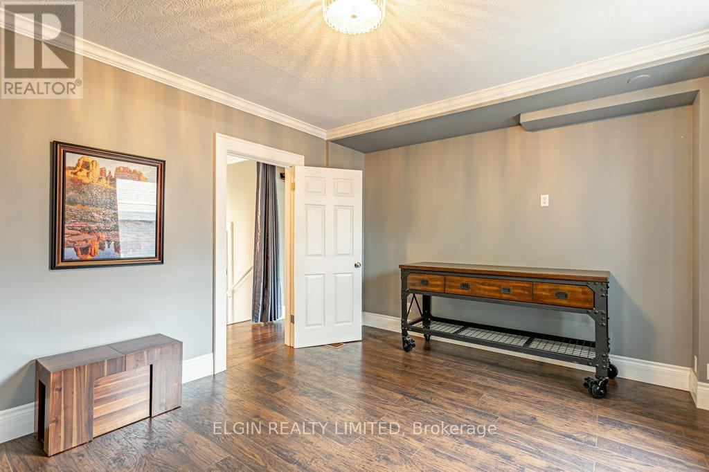 92 Hincks Street, St. Thomas, Ontario  N5R 3P2 - Photo 25 - X12208992