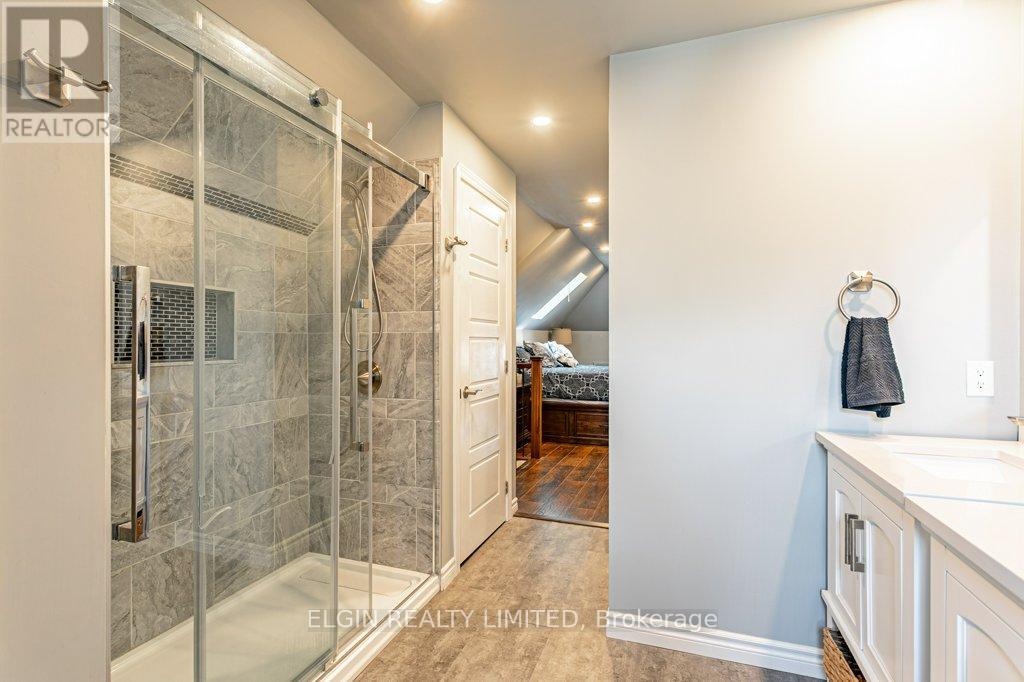 92 Hincks Street, St. Thomas, Ontario  N5R 3P2 - Photo 29 - X12208992