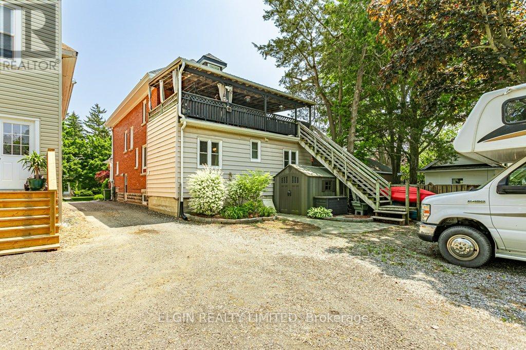 92 Hincks Street, St. Thomas, Ontario  N5R 3P2 - Photo 35 - X12208992