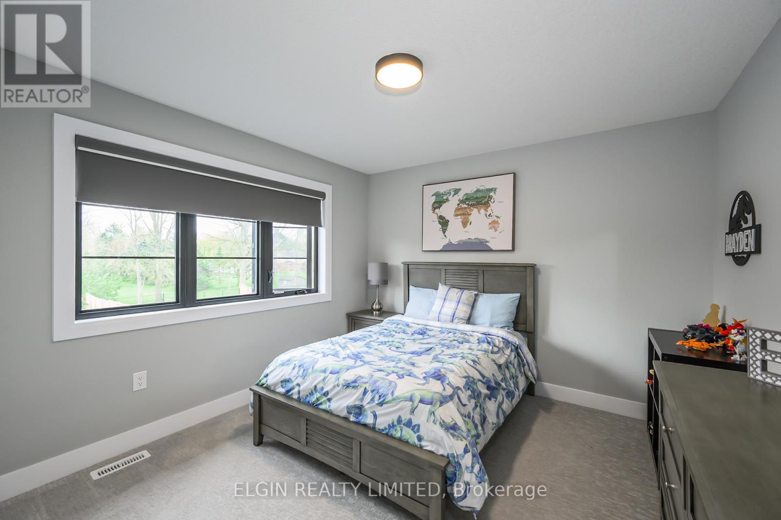 107 Optimist Drive, Southwold (Talbotville), Ontario  N5P 0G2 - Photo 42 - X12209131